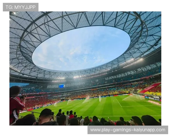 成都蓉城禁区前沿控制极强,连续制造机会 成都蓉城禁区前沿控制极强,连续制造机会