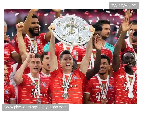 拜仁高位压迫：造成对手连续失误的战术解码